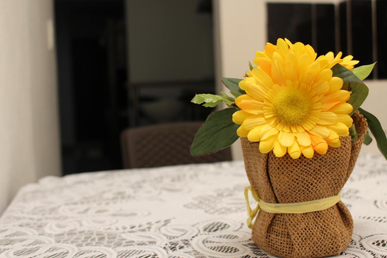 Apartamentos Excelente Ubicacion Меделин Екстериор снимка