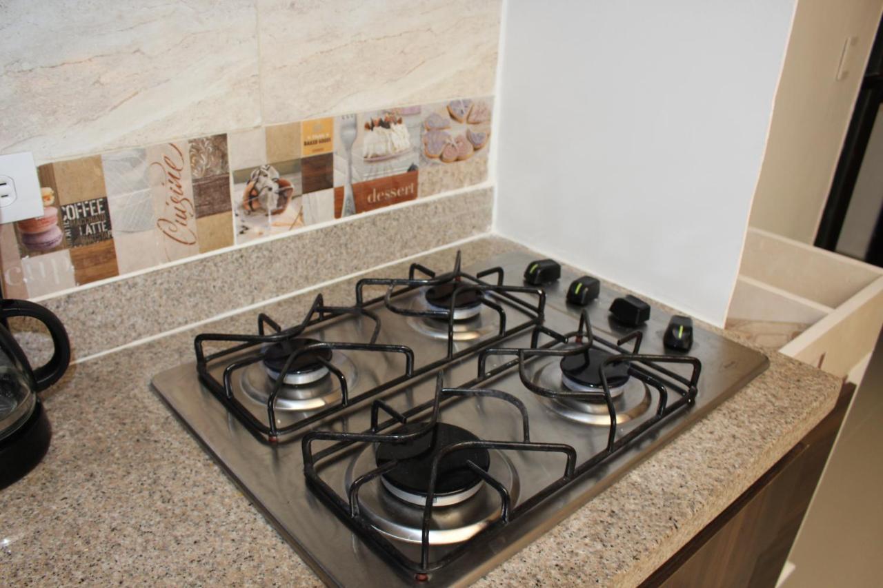 Apartamentos Excelente Ubicacion Меделин Екстериор снимка