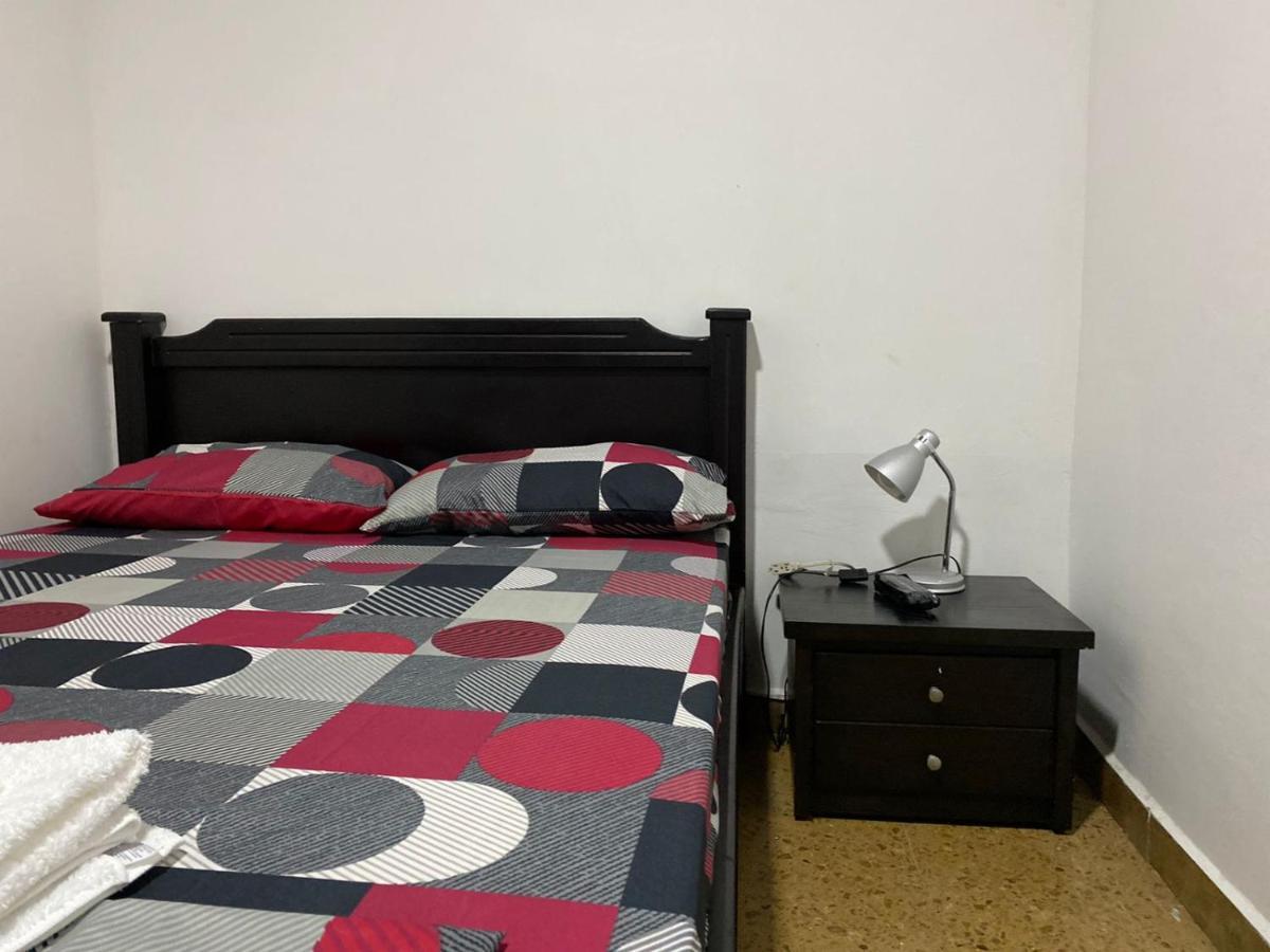Apartamentos Excelente Ubicacion Меделин Екстериор снимка