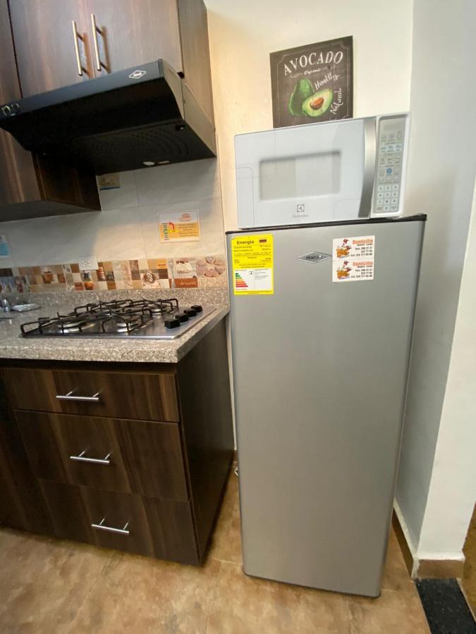 Apartamentos Excelente Ubicacion Меделин Екстериор снимка