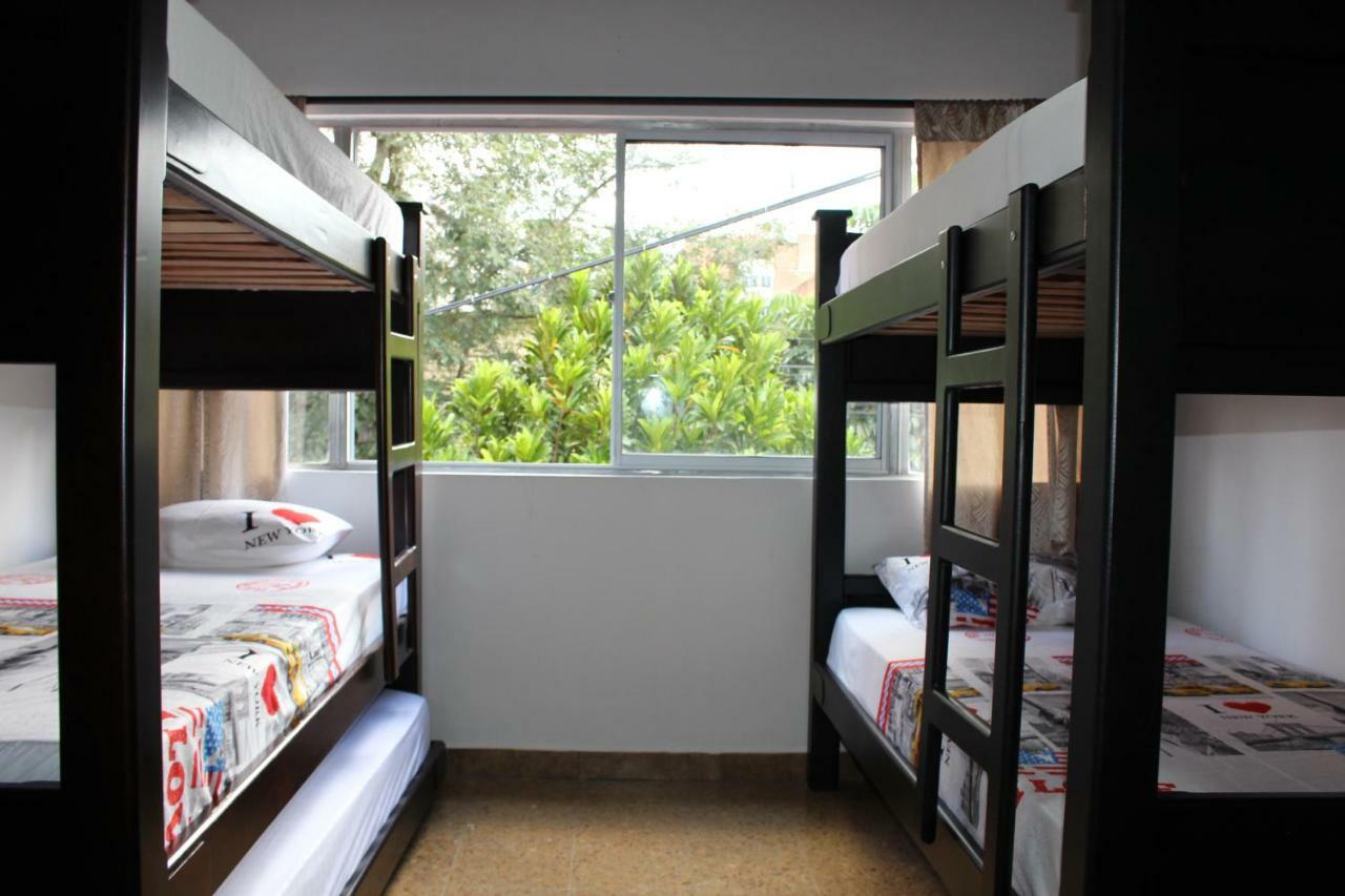Apartamentos Excelente Ubicacion Меделин Екстериор снимка